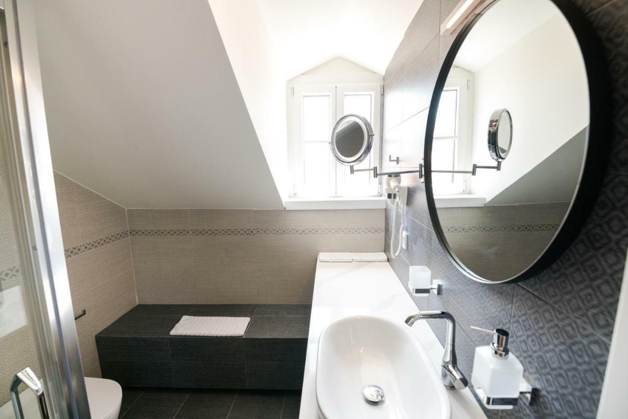 La Villa Boutique Hotel Budva Ngoại thất bức ảnh