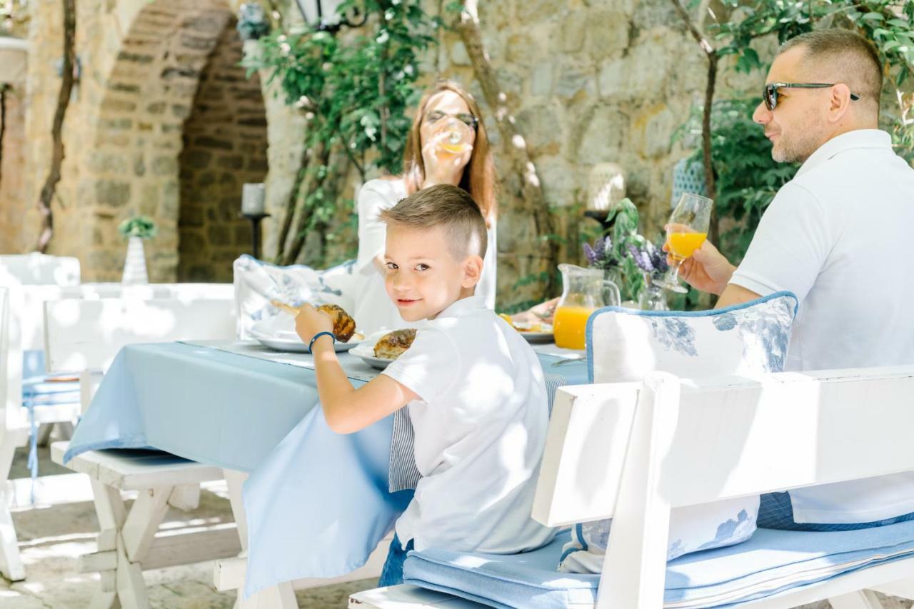 La Villa Boutique Hotel Budva Ngoại thất bức ảnh
