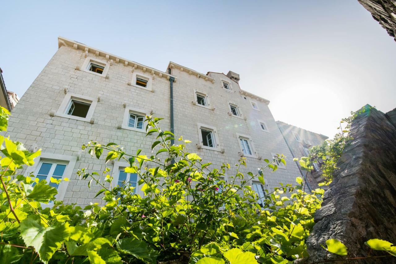 La Villa Boutique Hotel Budva Ngoại thất bức ảnh