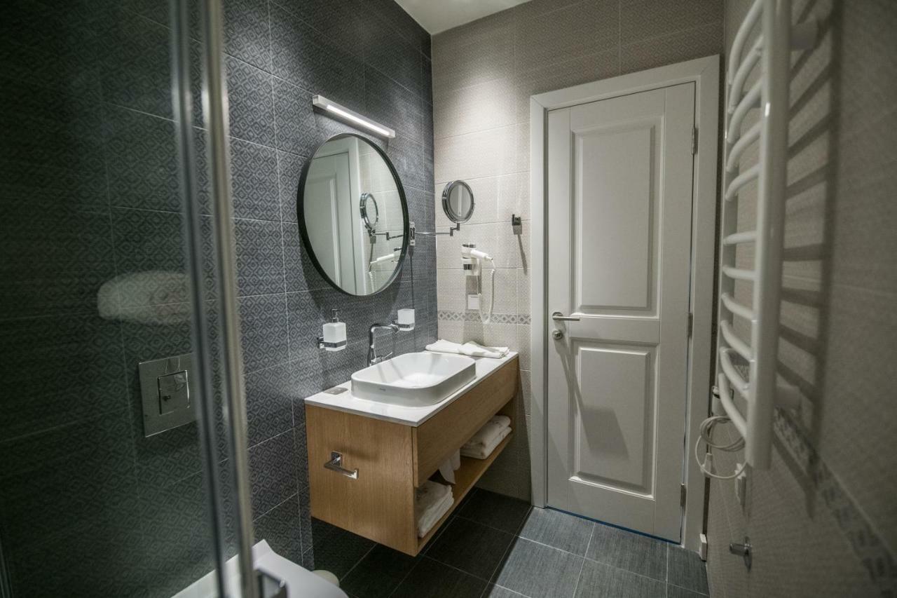 La Villa Boutique Hotel Budva Ngoại thất bức ảnh